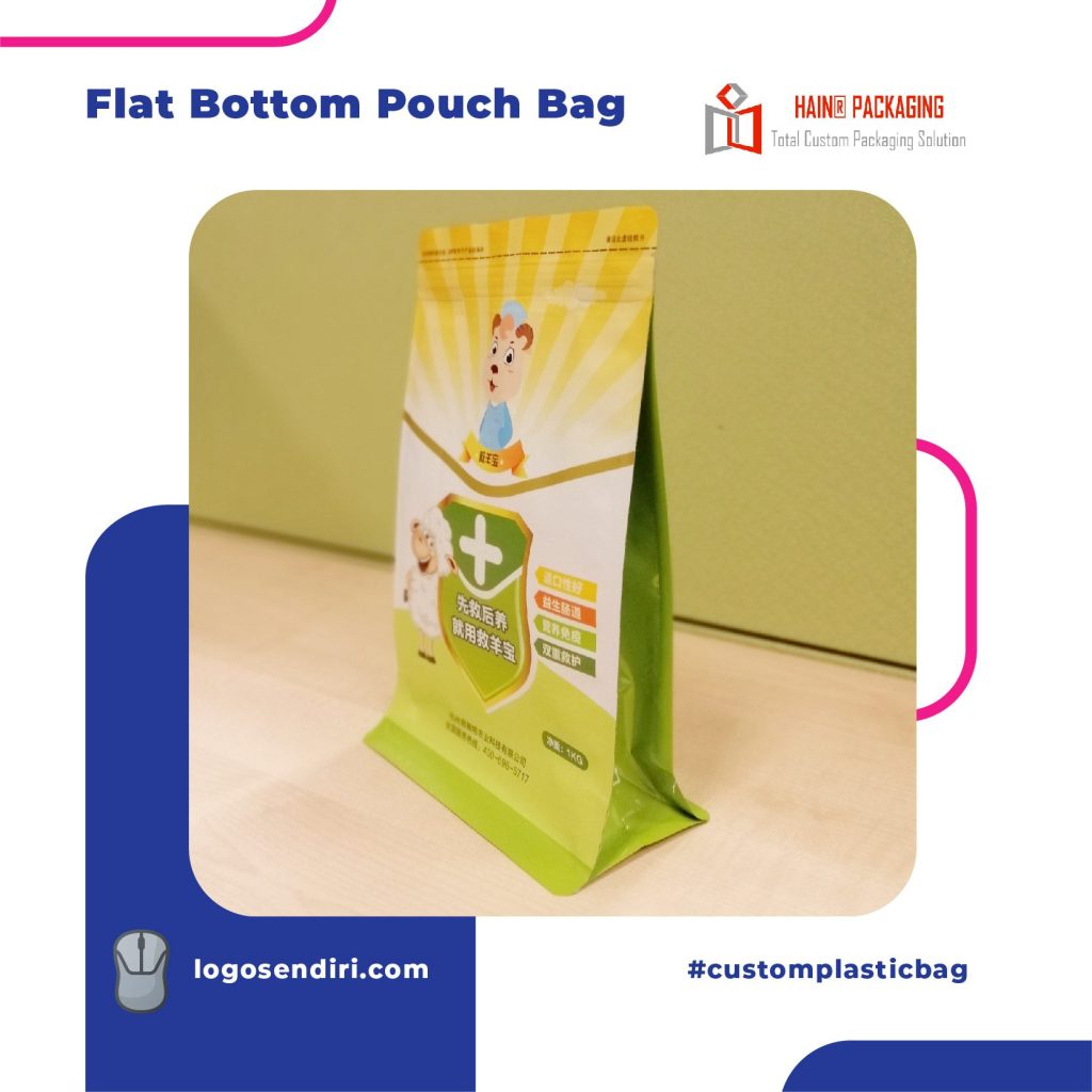 Flat bottom pouch bag with wide base for shelf display